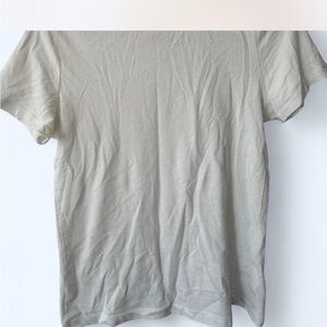 a new day women’s white short sleeve tee